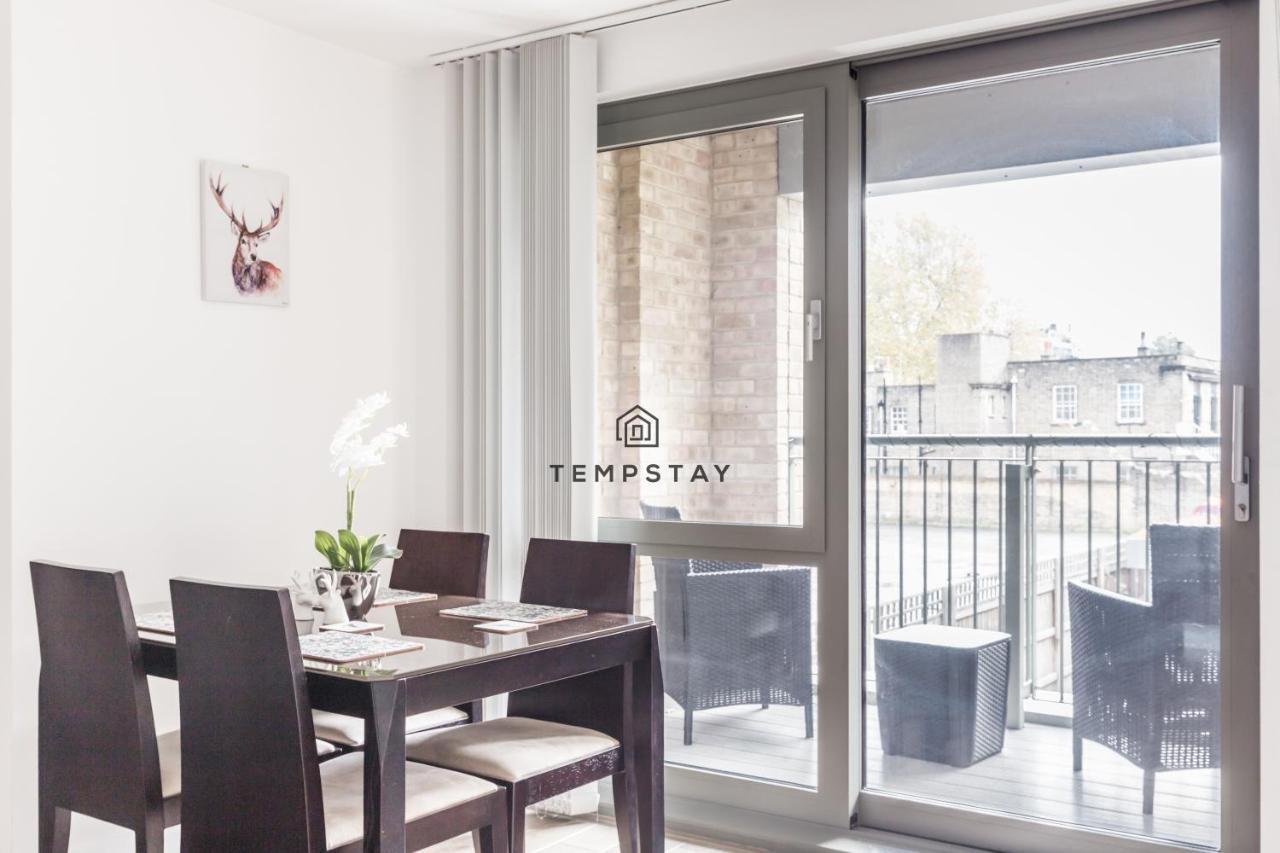 Modern Private -balcony-tube Station Apartament *